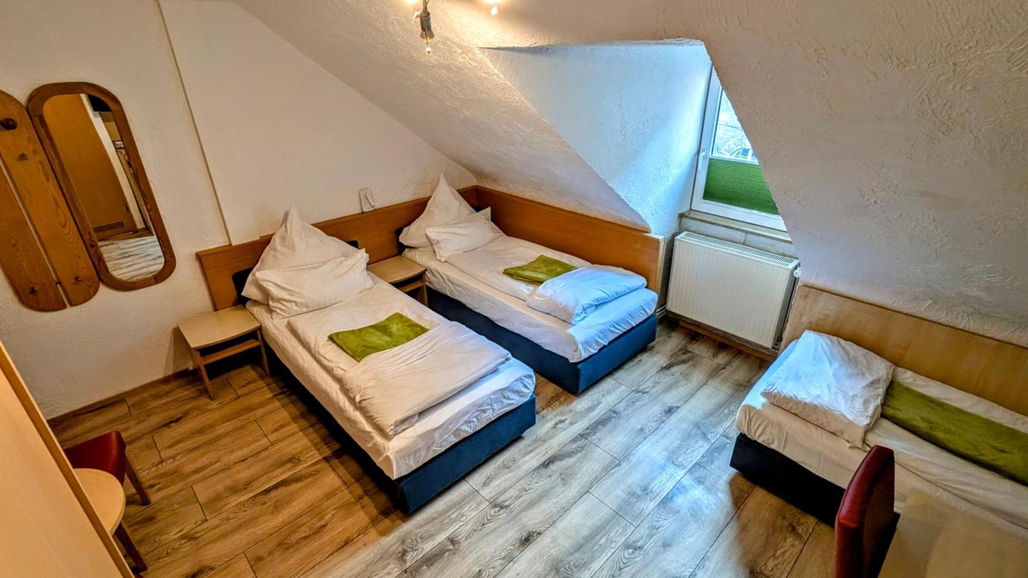 Hotel Am Rathaus Kassel Exterior photo