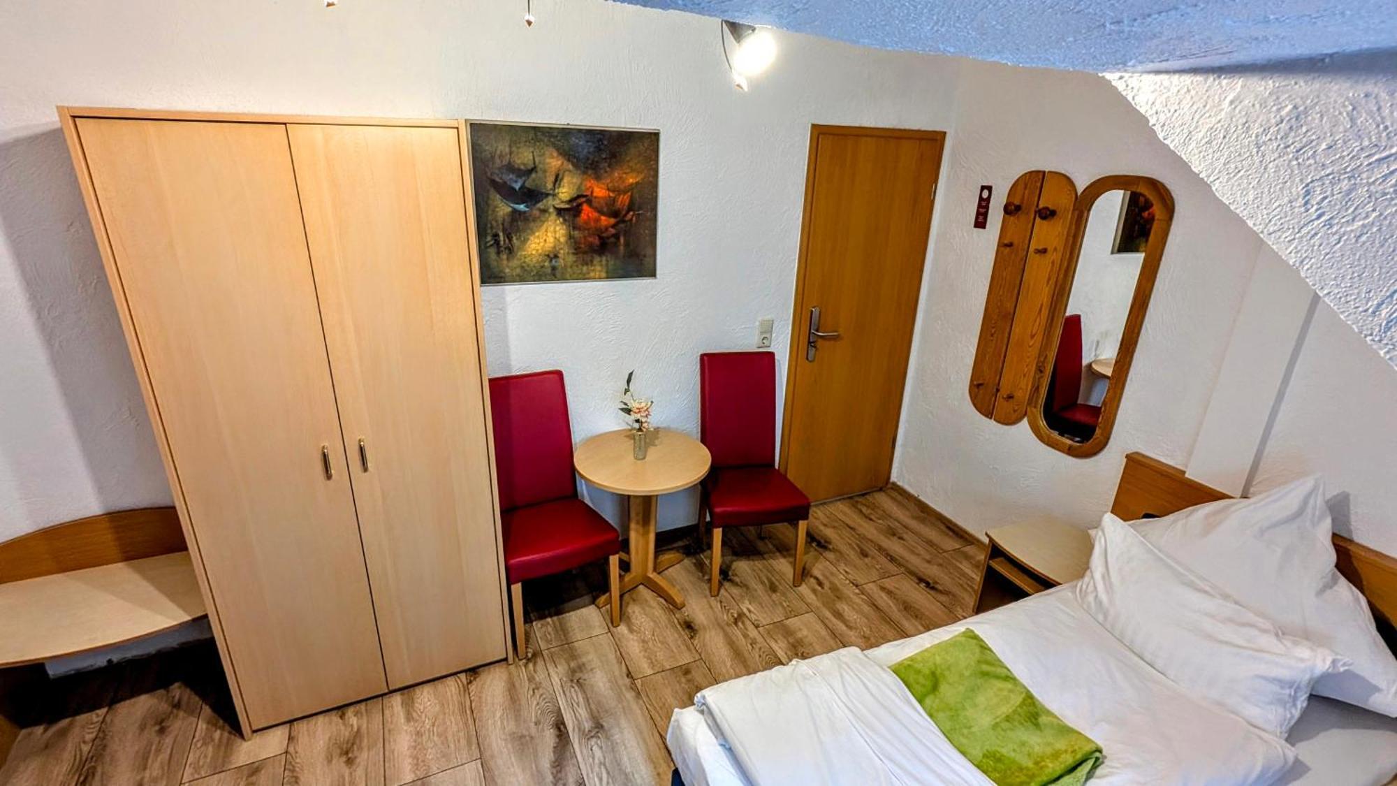 Hotel Am Rathaus Kassel Exterior photo