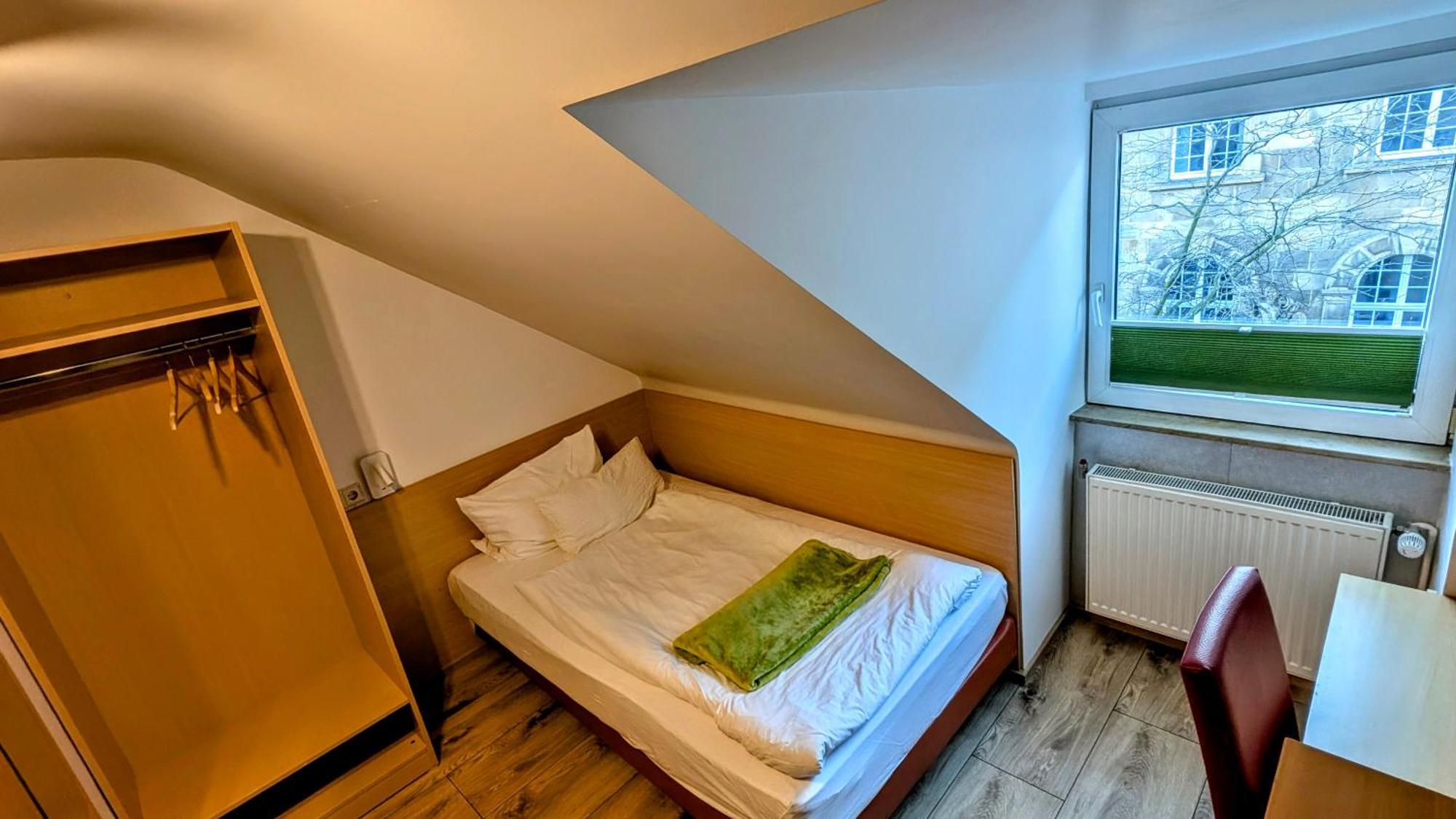 Hotel Am Rathaus Kassel Exterior photo